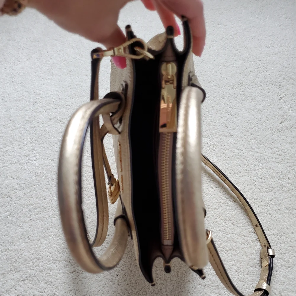 Michael Kors Metallic Gold Leather Mercer Crossbody Tote Bag